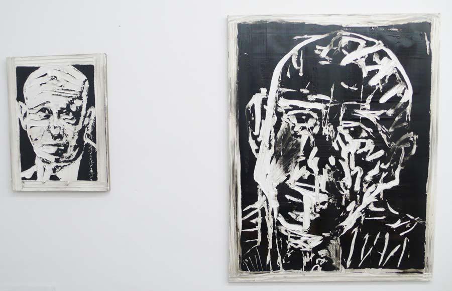 Michi Lukas, aus der Serie “too big to fail”: “o.T. 1”, 80 x 60 cm, Öl auf Leinwand, 2013 “; o.T. 1”, 120 x 155 cm, Öl auf Leinwand, 2013